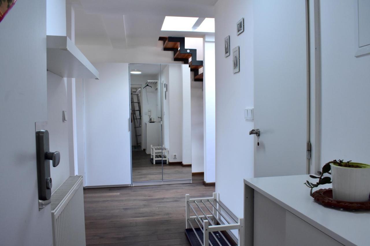 Lux Duplex Rooftop Loft With An Amazing Terrace & Cinema Apartmán